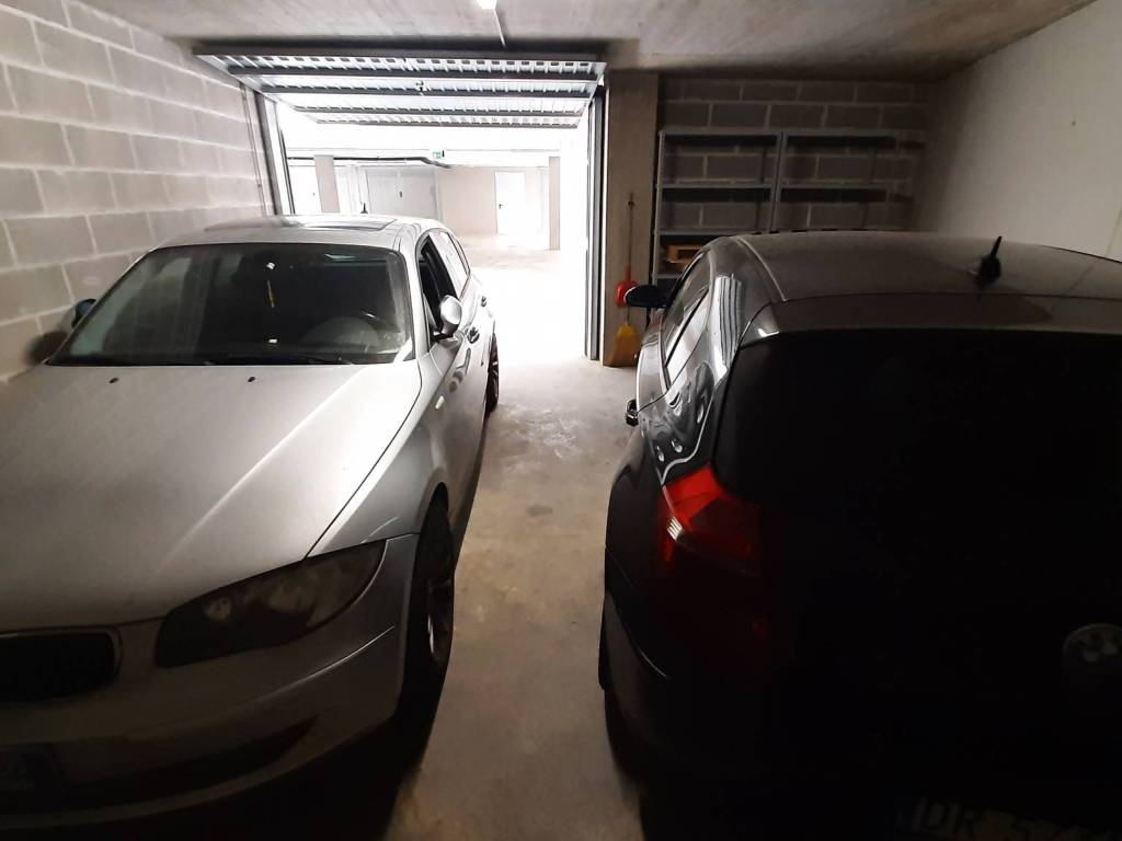 Garage - box via torretta 36, pontino - bastia, livorno