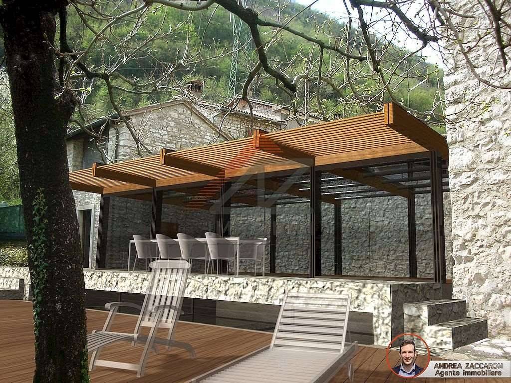 possibile vetrata soggiorno 