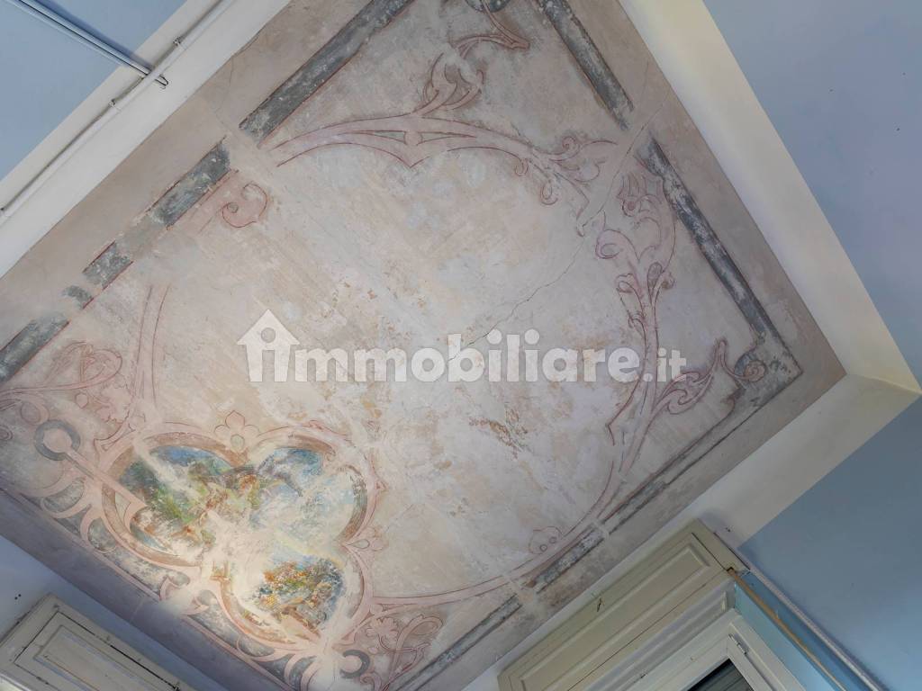 Villa in vendita Varese - soffitto