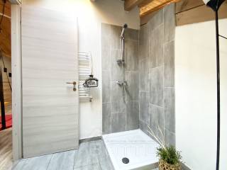 appartamento vendita borgosesia bagno6
