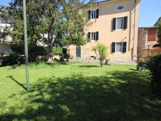 Villa primi 900 con giardino ed annessi  (49).JPG