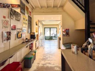 INTERNO