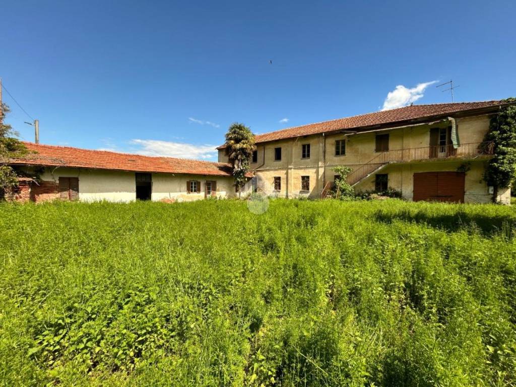 vendita-rustico-in-via-alberto-calleri-di-sala-6-bricherasio-da