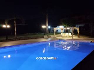 piscina notte wmk 0