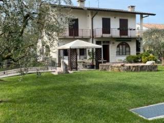 Foto - Vendita villa con giardino, Negrar di Valpolicella, Valpolicella