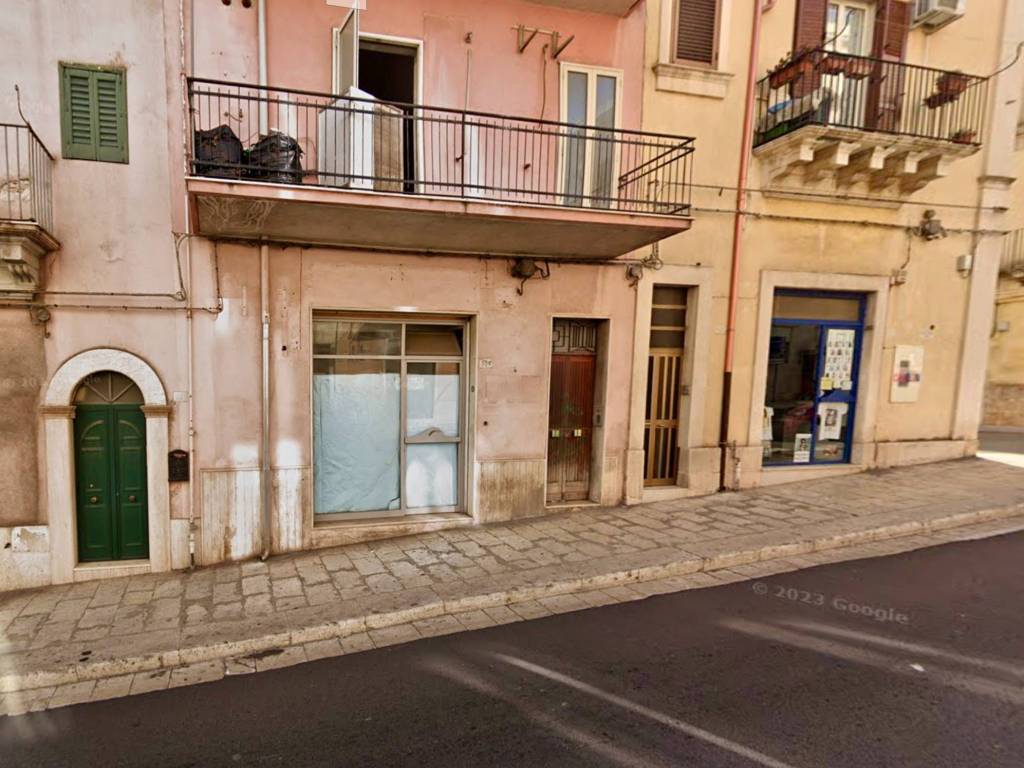 Locale commerciale corso italia, centro, ragusa