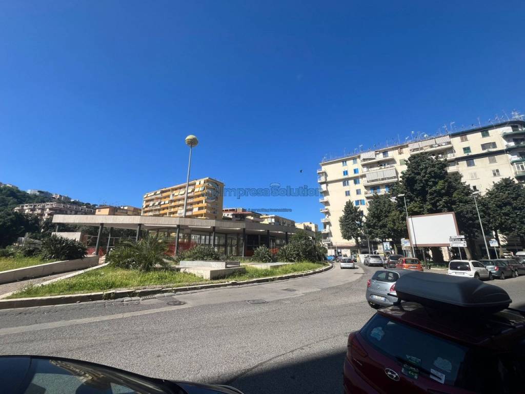 Locale commerciale largo alessandro lala, fuorigrotta, napoli
