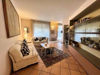 Foto - Si vende Appartamento con terrazzo, Riviera dei Fiori, Camporosso