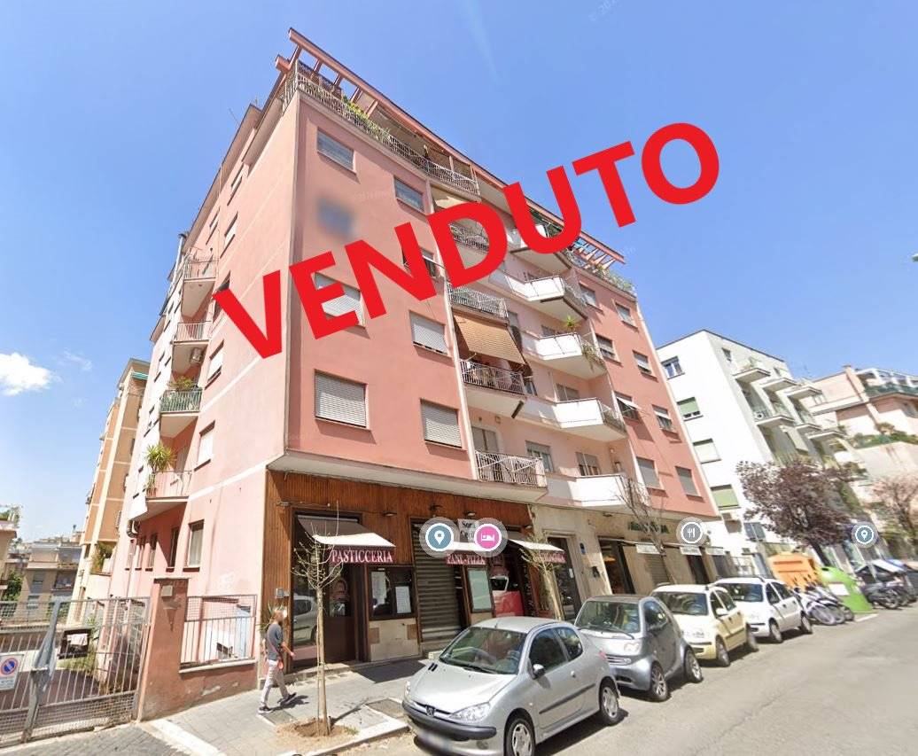 Appartamento in vendita a Roma