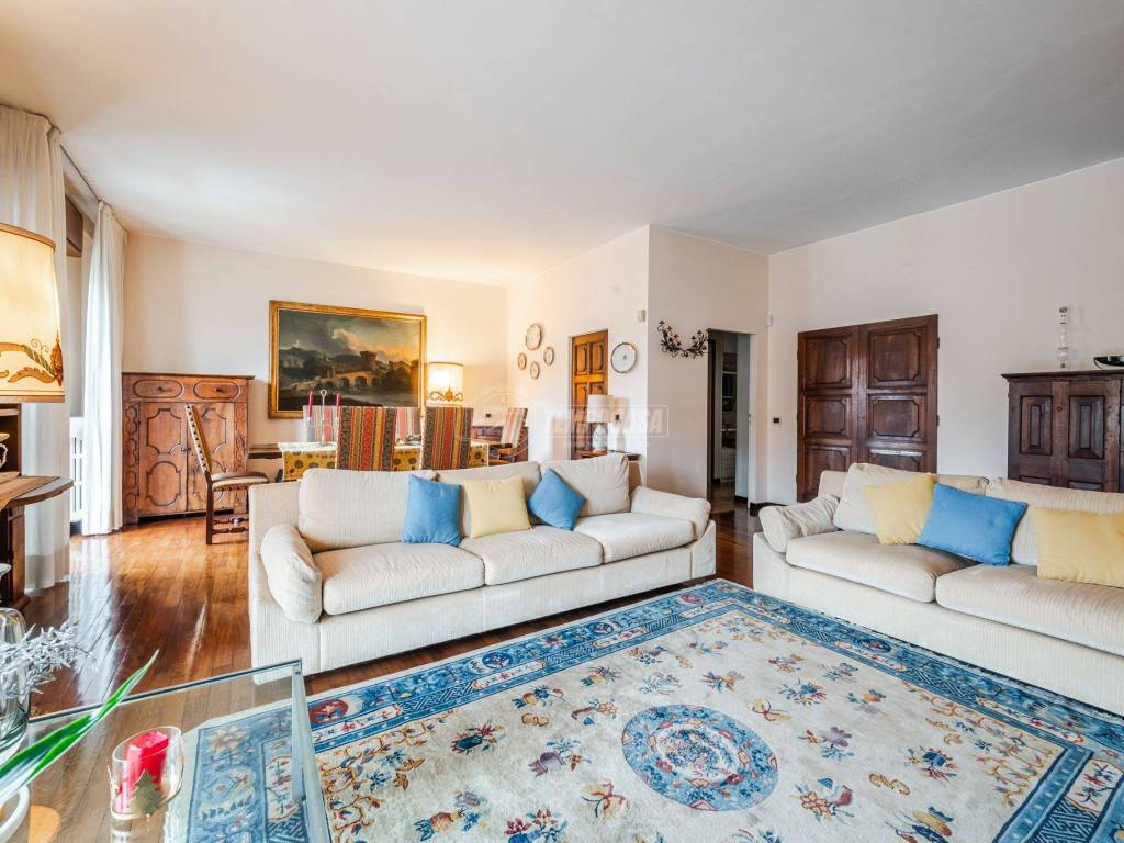 Vendita Appartamento Milano. Quadrilocale in via Durazzo 5. Ottimo ...
