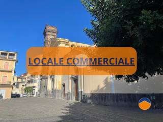LOCALE COMMERCIALE