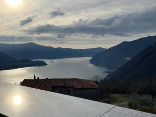 Foto - Si vende Trilocale con terrazzo, Lago d'Iseo Franciacorta, Parzanica