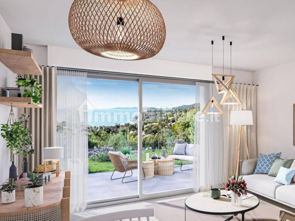 Vendita Appartamento Rayol-Canadel-sur-Mer. Bilocale , rif. 111375035