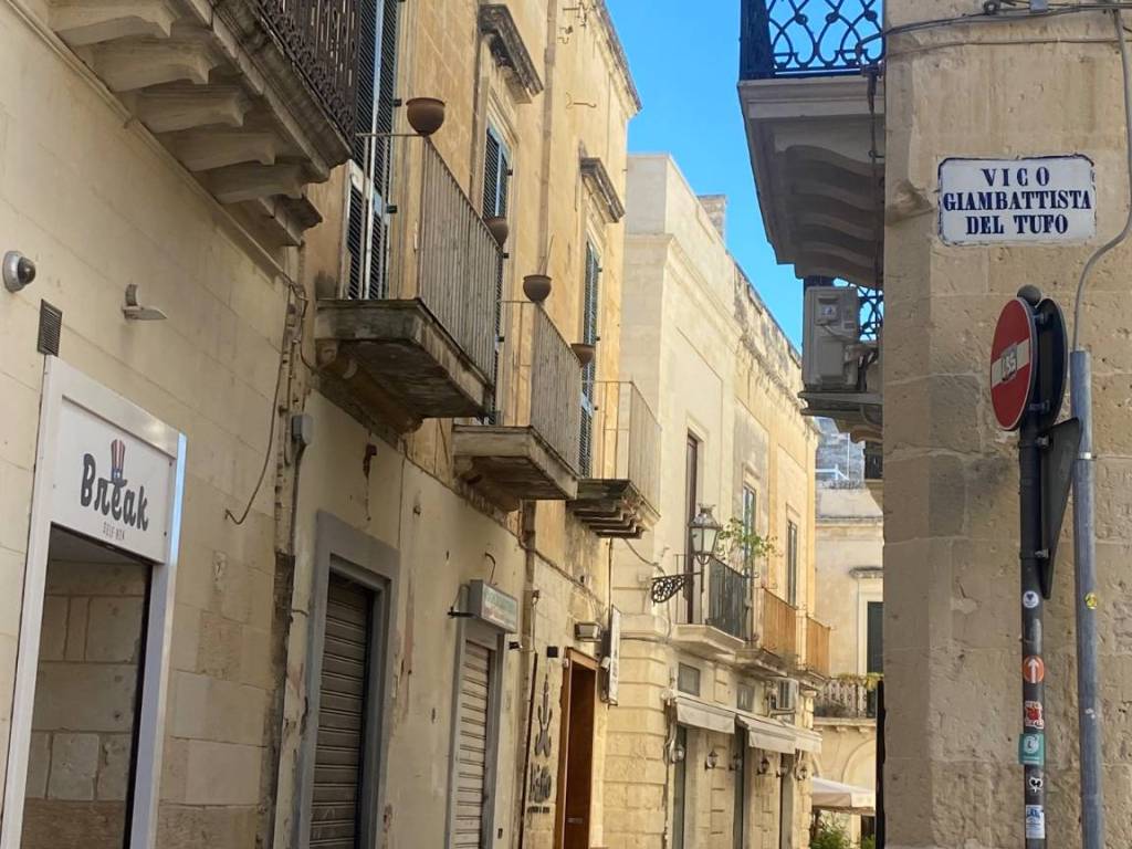 Bilocale vico dei guidani 2, centro storico, lecce