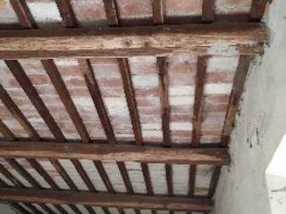 15 - Antico soffitto a cassettoni