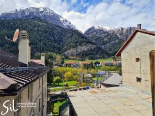 Foto - Vendita Trilocale, buono stato, Cesana Torinese, Val di Susa