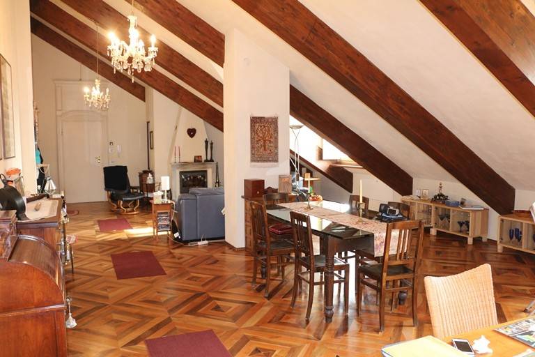 Salone