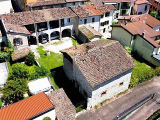 CASA DI CORTE STORICA 2