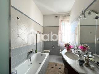 12 BAGNO