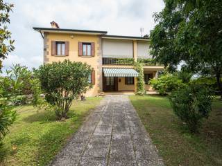 Foto - Vendita villa con giardino, Vo', Colli Euganei