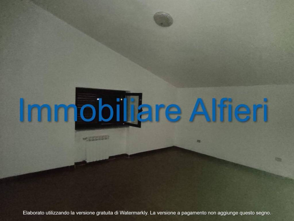 Stanza non arredata