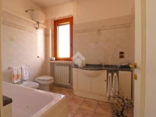 7-bagno primo piano (1)