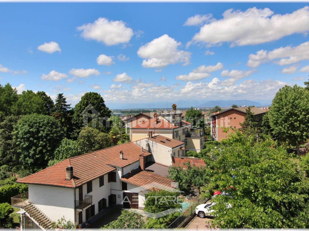 Vista terrazzino soggiorno