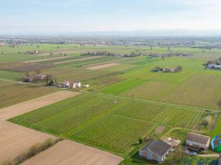 VISTA SUL TERRENO E CAPANNONE