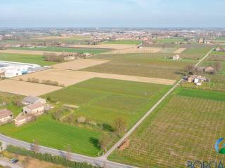 VISTA SUL TERRENO E CAPANNONE