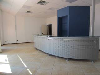 Affitto locale commerciale Civitanova Marche