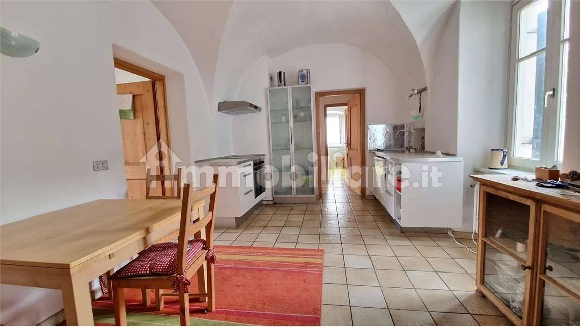 Casa indipendente in vendita a Ora