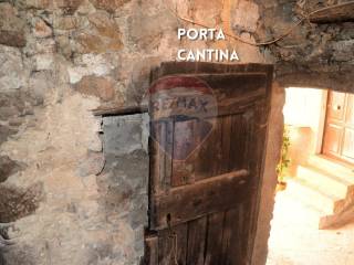 Porta Cantina