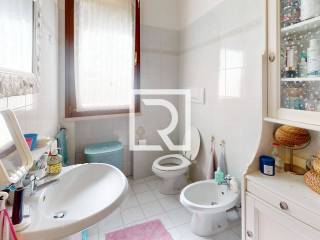 Appartamento-Con-Corte-Esclusiva-Bathroom