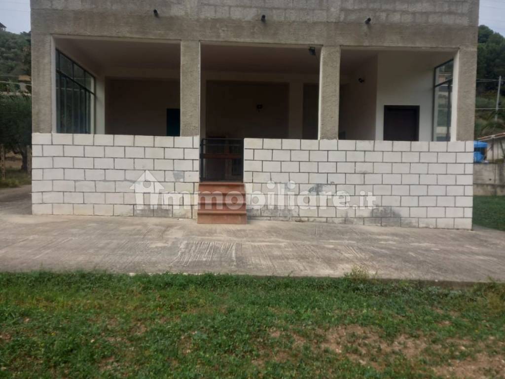 Vendita Casale In Via Veneto 10 Belmonte Mezzagno Buono Stato Posto Vendita Casale In Via Veneto 10 Belmonte Mezzagno Buono Stato Posto