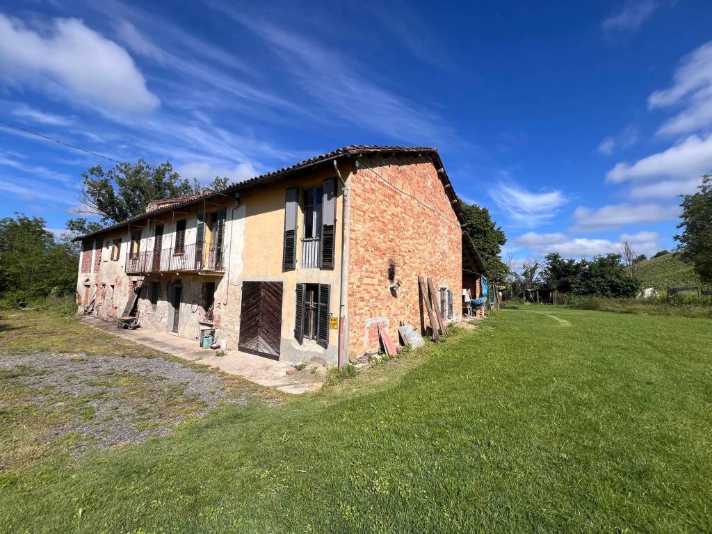 Rustico regione celle 1, incisa scapaccino