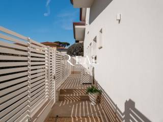 Villa for rent in Forte dei Marmi, Real Estate Advisor