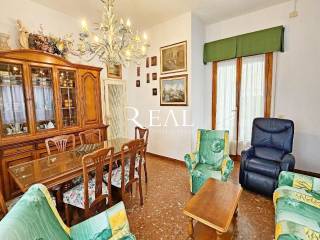 Villa for sale in Forte dei Marmi, Real Estate Advisor
