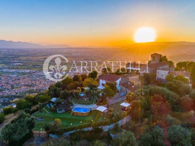 Monsummano Terme lussuosa villa con piscina