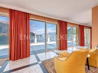 Foto - Vendesi villa con terrazzo, Lago di Como, Lezzeno