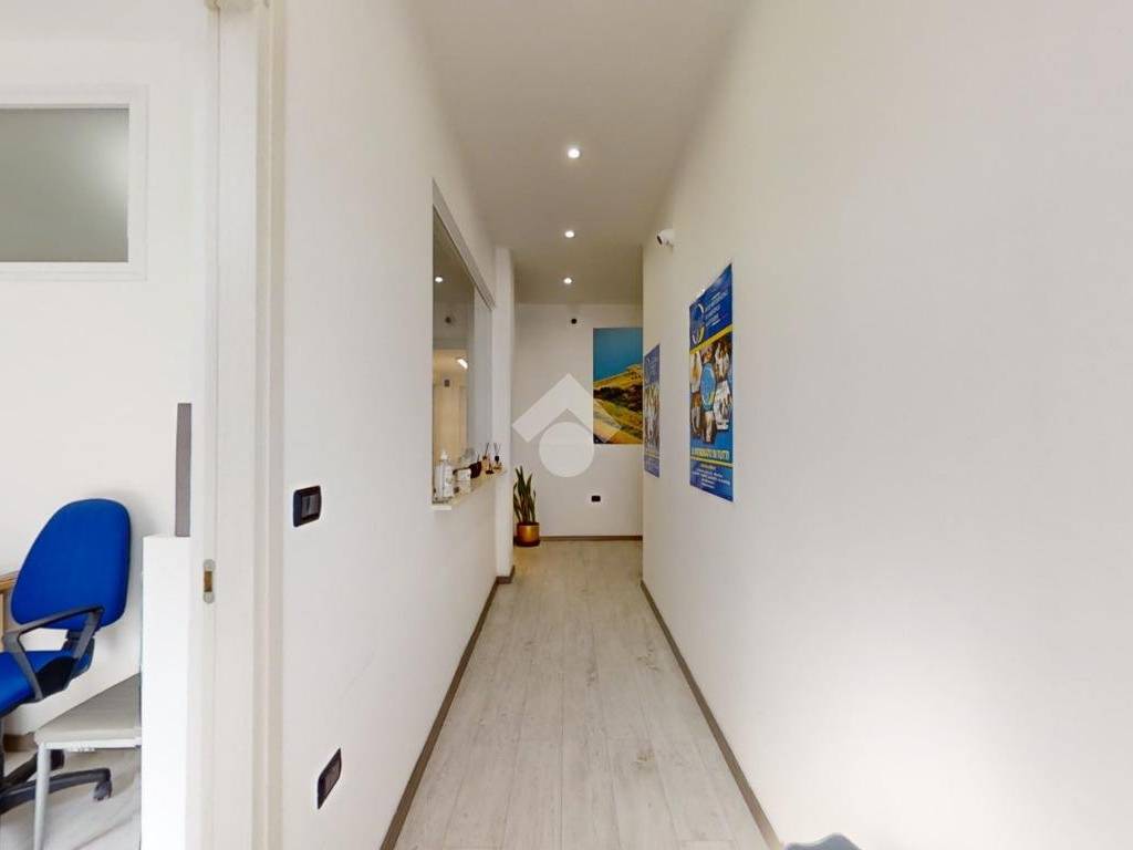 garage-box-via-settimio-severo-19-brindisi-rif-112265677