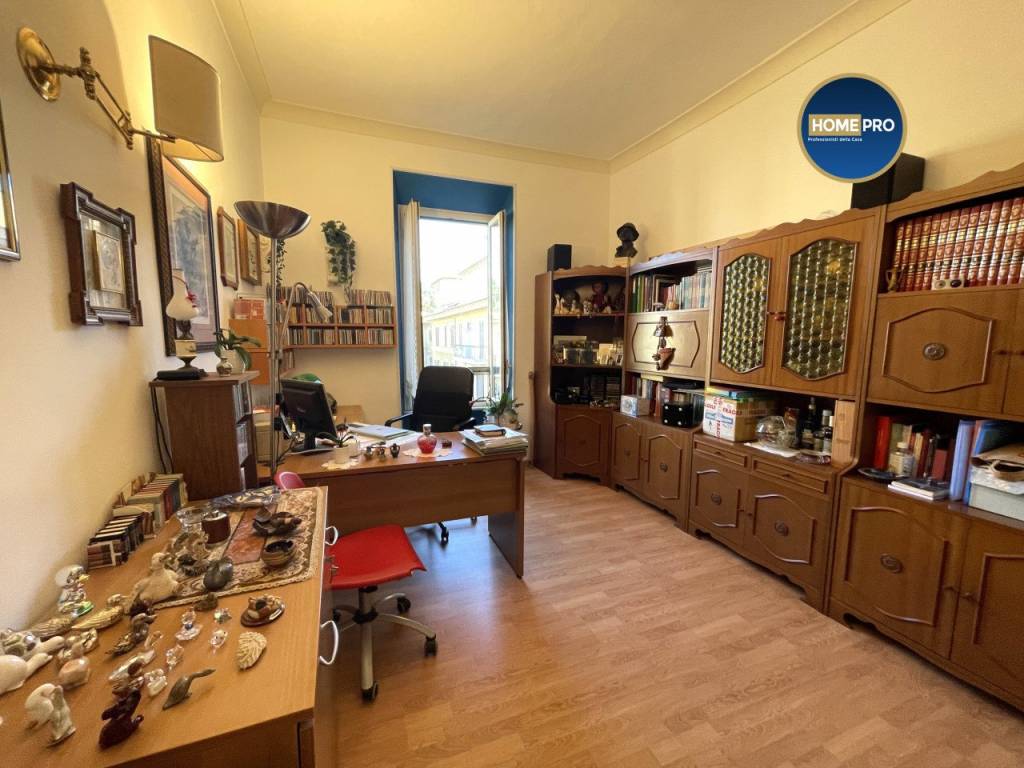 Vendita Appartamento Roma. Quadrilocale in viale Delle Milizie. Buono ...