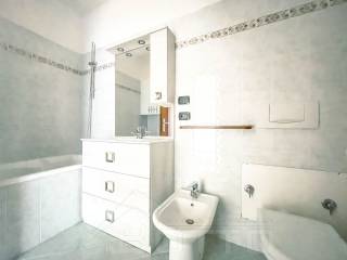 appartamento vendita novara bagno1 wmk 0