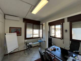 ufficio rubano 5