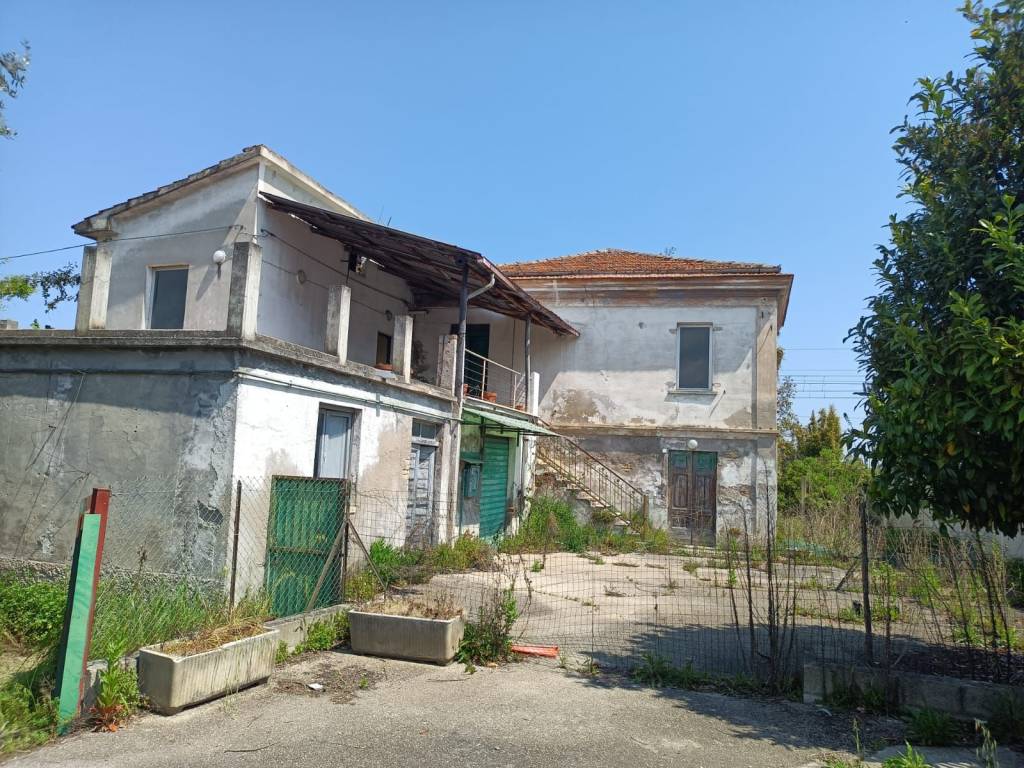 Terreno edificabile via nazionale adriatica, marina, città sant'angelo