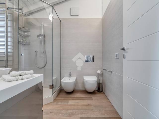 3 Piano - Bagno en suite