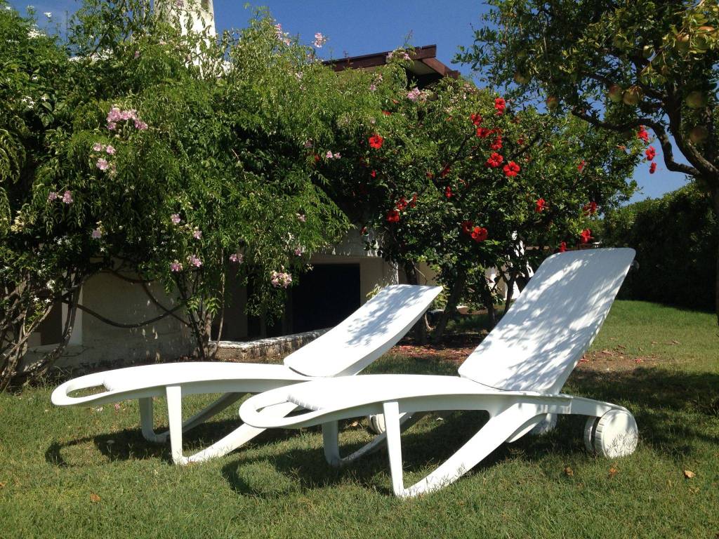 Appartamento in villa strada comunale del duca 75, mola di bari