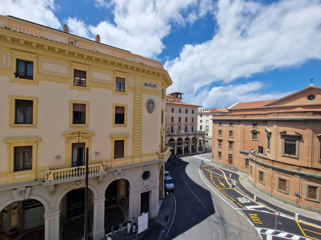 Ufficio - studio via di franco, via grande - piazza della repubblica, livorno