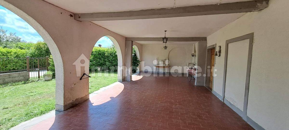 Villa in vendita a Scarperia e San Piero