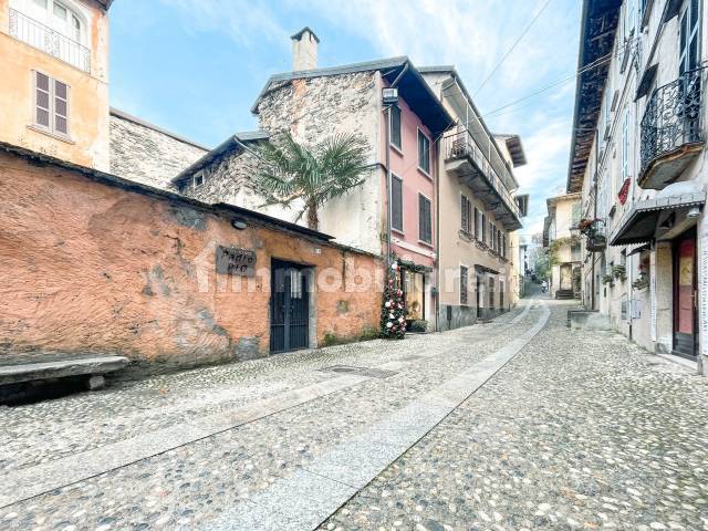 casa vendita orta cortile5