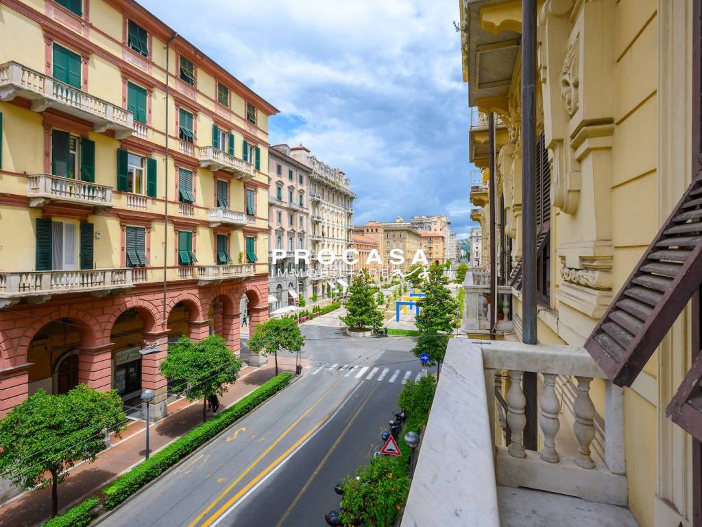 Appartamento via alessandro manzoni 22, centro storico, la spezia